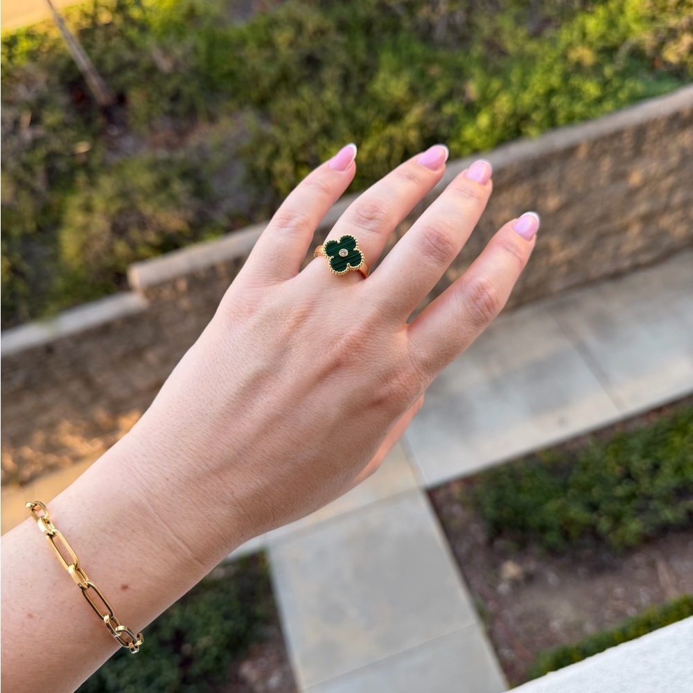 Green Clover Ring Alhambra Inspired - Picture 3 of 3